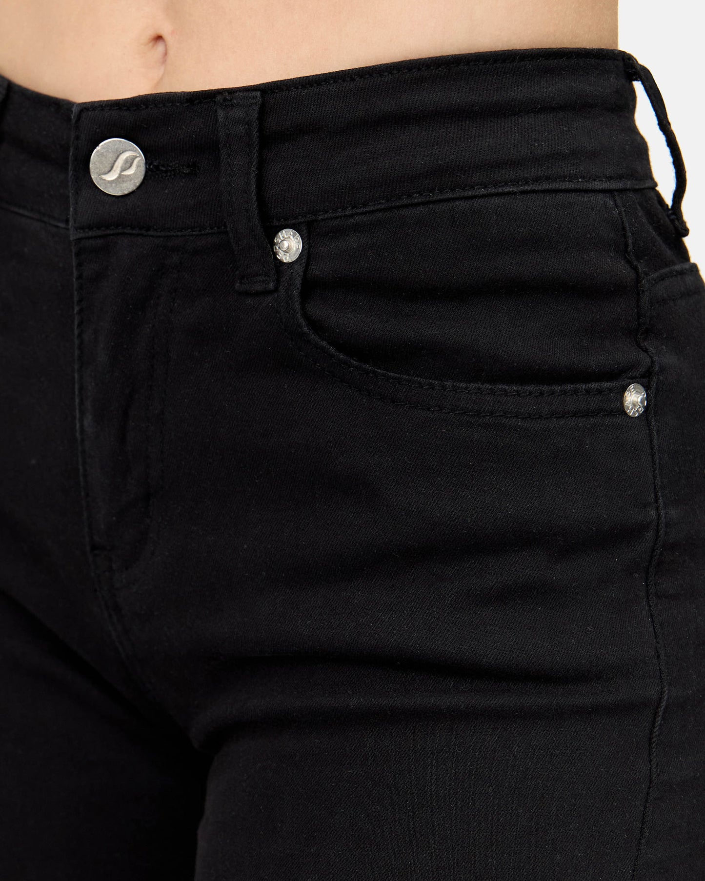 Pershape Flared Jeans - True Black